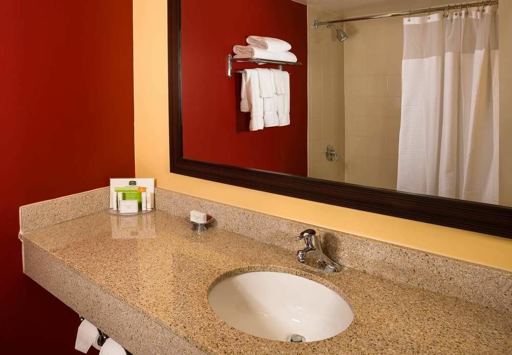 Courtyard By Marriott Fort Lauderdale North/Cypress Creek Exterior foto
